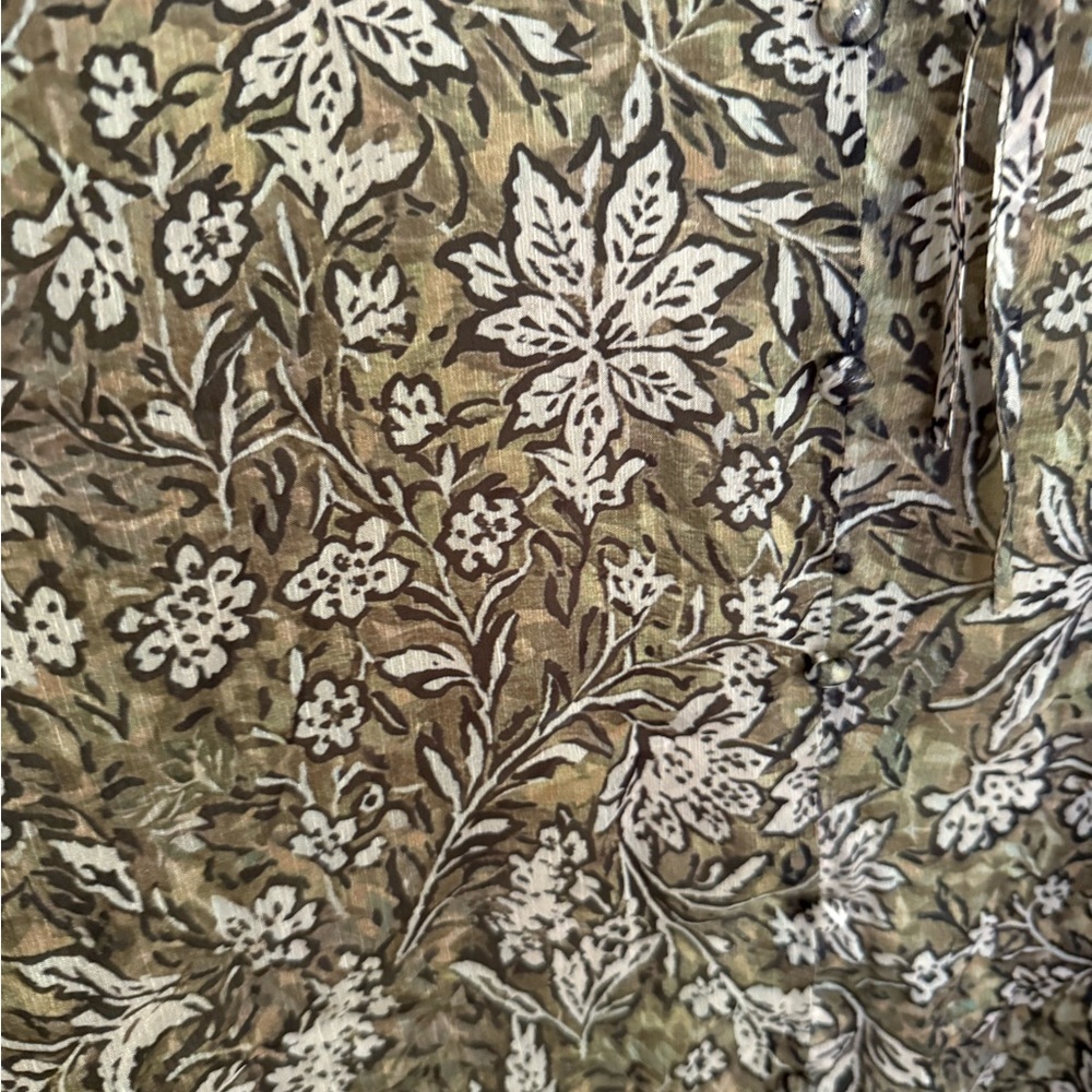 Floral Sheer Blouse - Green - Picture 3 of 4